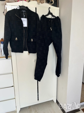 Костюм Chanel . Супер модел