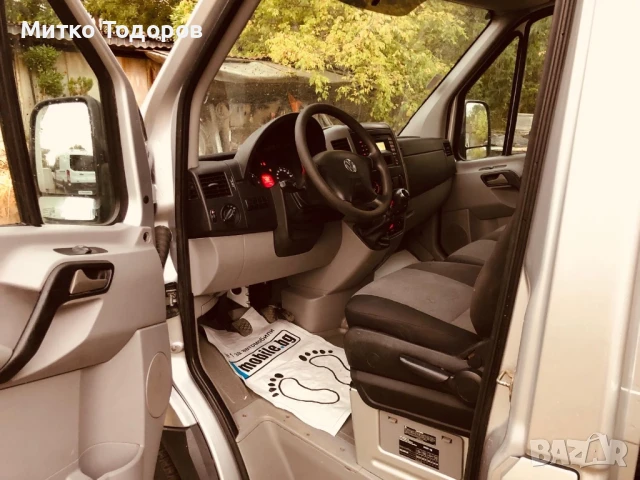 Фолксваген крафтер, снимка 9 - Бусове и автобуси - 51410171