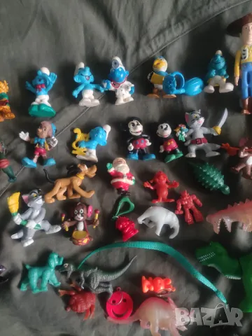 Продавам гумени играчки: Алф , смърфове, динозаври..., снимка 3 - Нумизматика и бонистика - 34111381