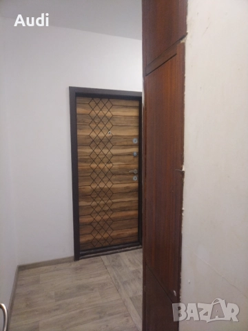 Продавам гарсионера в саниран блок на нисък етаж. кв. Бузлуджа, снимка 10 - Апартаменти - 41086042