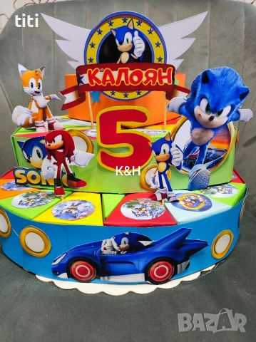 Картонена торта Соник