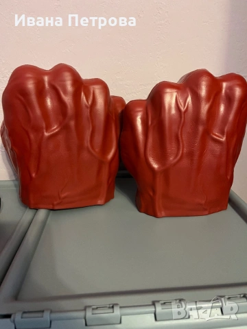 HASBRO Marvel смазващите ръкавици на червения Хълк, снимка 3 - Други - 53482382