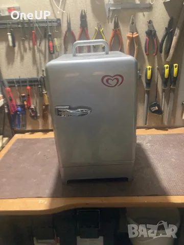 Мини хладилник преносим, снимка 1