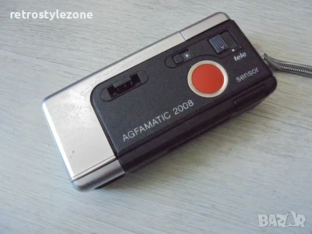 № 8769 Стара ретро фотоапаратна камера AGFAMATIC 2008 SENSOR 