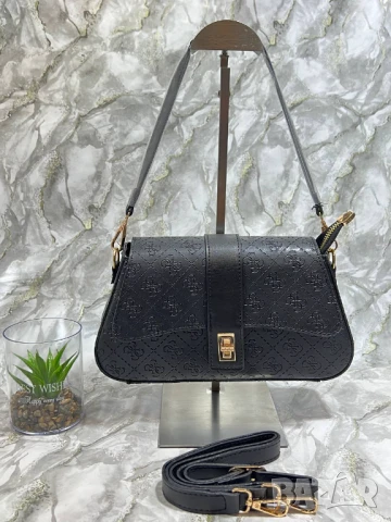 чанти guess, снимка 2 - Чанти - 50766202