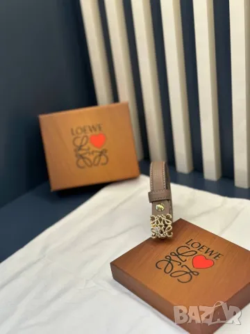 колани от естествена кожа в кутия loewe 2см, снимка 2 - Колани - 50342918