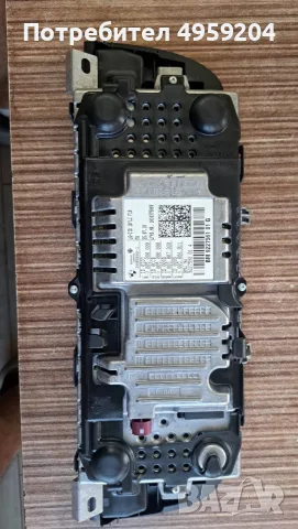 Оригинален BMW F10/F11 10” CIC дисплей, 9227561 01 G, перфектен, снимка 3 - Части - 56219601