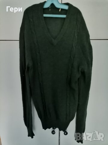 Зелен вълнен пуловер , снимка 2 - Блузи с дълъг ръкав и пуловери - 42740992