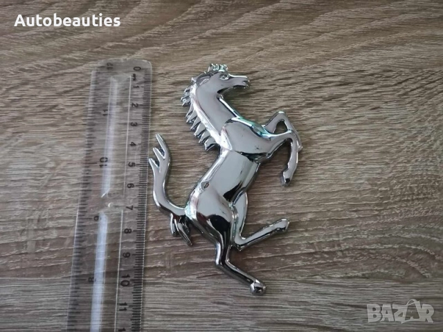 Ferrari конче сребриста емблема дясна, снимка 3 - Аксесоари и консумативи - 52360414