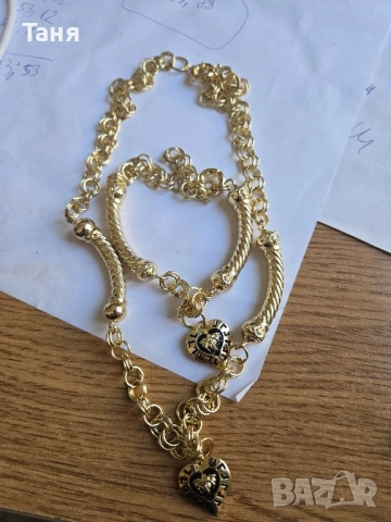 Златен комплект с покритие 14к , кокъл, тип версаче, снимка 4 - Бижутерийни комплекти - 51729816