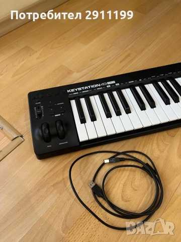 MIDI клавиатура M-Audio за ремонт/части, снимка 2 - Ресийвъри, усилватели, смесителни пултове - 56159648
