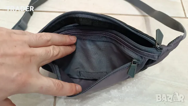 Lightflite  на Lowe Alpine чантичка чанта банан паласка за кръст бъбрек, снимка 9 - Чанти - 40973802