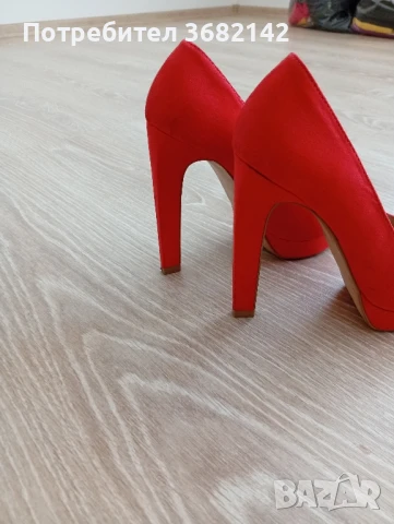 продавам дамски обувки , снимка 5 - Дамски обувки на ток - 50987993