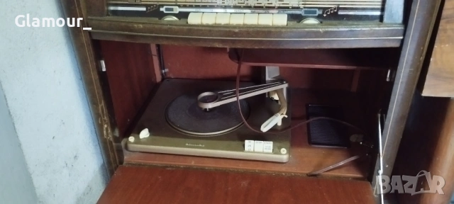 Радио приемник, снимка 2 - Радиокасетофони, транзистори - 52531254