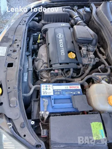 Опел Астра 1.6 бензин 105к.с 2006г, снимка 11 - Автомобили и джипове - 47389446