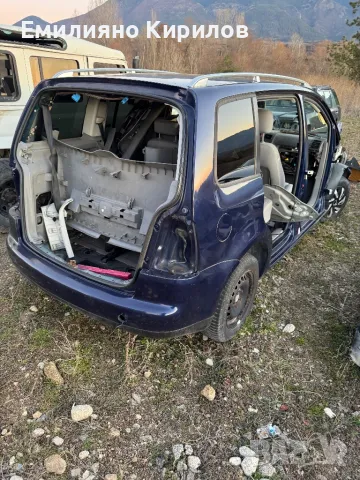 Голф туаран, снимка 3 - Автомобили и джипове - 49395904