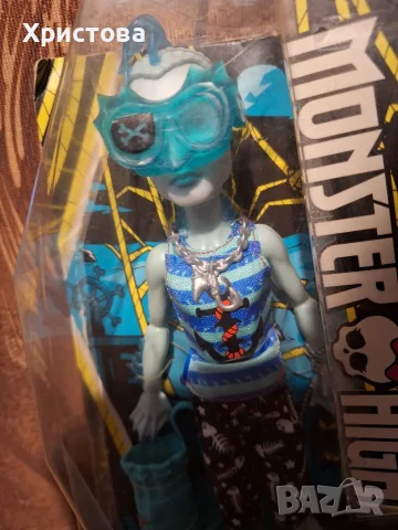 Оригинална кукла Monster high Gillington “Gil” Webber, снимка 4 - Кукли - 56162582