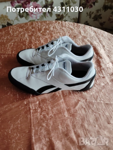Reebok нови 40 номер
