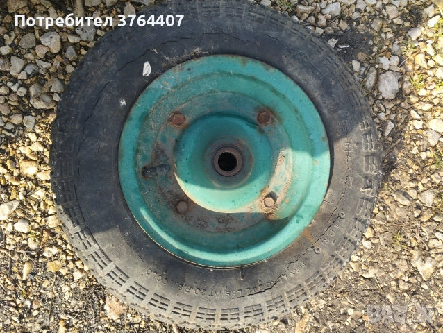 Малки гуми , снимка 3 - Гуми и джанти - 53273166