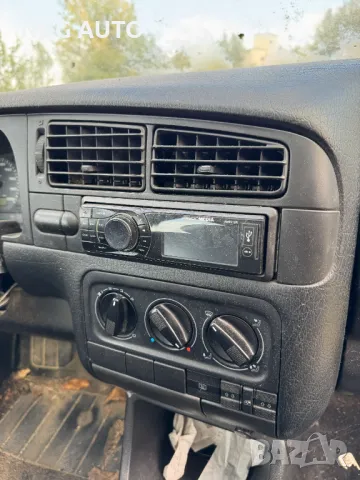 VW Golf 3 1.6i 1994 г. - на части!, снимка 8 - Автомобили и джипове - 47565738