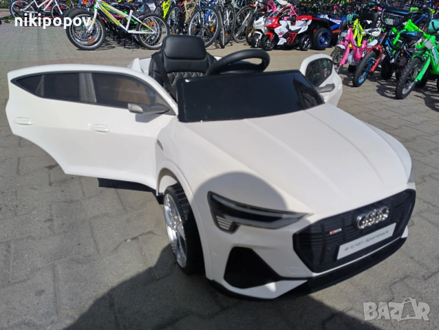 AUDI Акумулаторен джип Audi Sportback