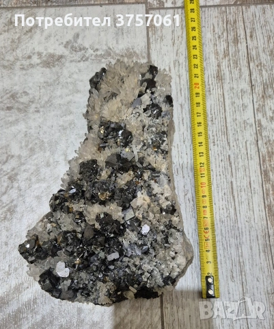 Естествени кристални друзи, снимка 11 - Колиета, медальони, синджири - 53239933