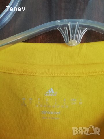 Швеция Адидас Оригинална Дамска Футболна Фланелка Тениска Sweden Adidas , снимка 3 - Тениски - 41553800