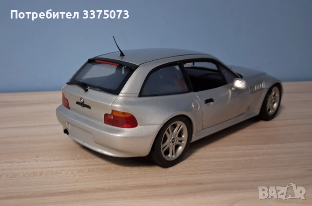 BMW Z3 Coupe 2.8 UT model 1:18, снимка 4 - Колекции - 53158769