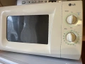 Микровълнова фурна печка LG, снимка 1