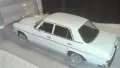 Метална кола Mercedes 200 D - 1968 , мащаб 1:18 , чисто нова , снимка 6