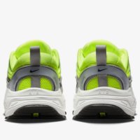 Оригинални маратонки на Nike Sportswear AIR MAX BLISS NN!37.50, 39, снимка 3 - Детски маратонки - 44291284
