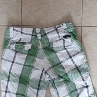 Calvin Klein Jeans детски къси панталони , снимка 3 - Детски къси панталони - 42218737