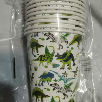 8 бр Динозавър Динозаври картонени чаши парти рожден ден, снимка 1 - Чаши - 36143500