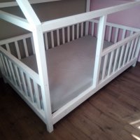Детско легло тип къщичка, снимка 2 - Мебели за детската стая - 34274620