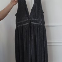 Черна рокля , снимка 1 - Рокли - 42048552