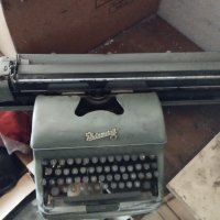 Пишеща машина Rheinmetall., снимка 3 - Антикварни и старинни предмети - 41843662