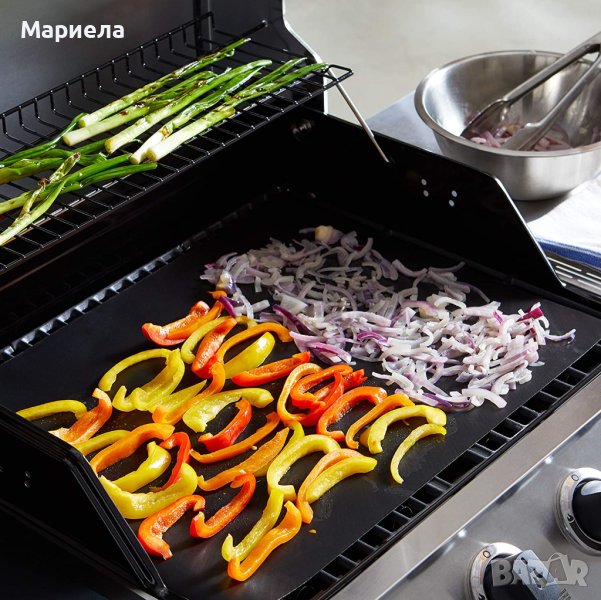 Подложки за грил AmazonCommercial, комплект от 3 бр., 58,4 x 41,3 см, снимка 1