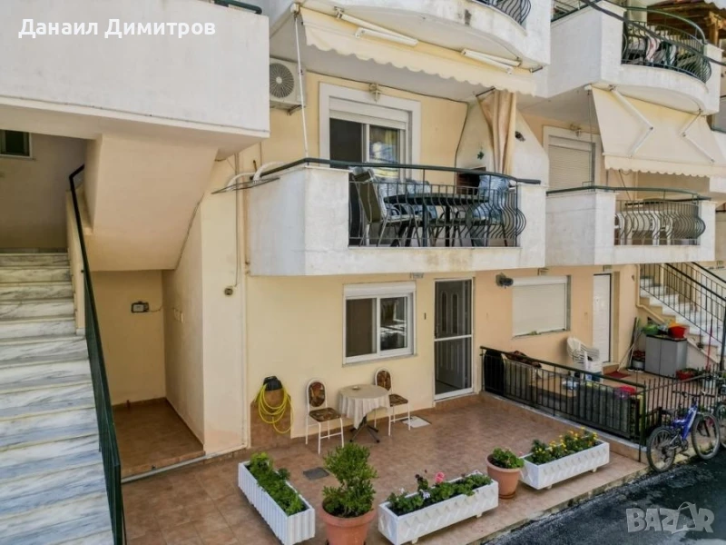 Апартамент и Студио в Паралия Офринио, снимка 1