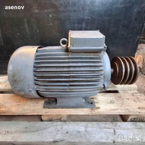 ел. двигател 22 кв, снимка 1