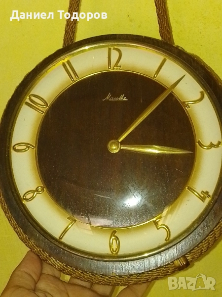 Стар Германски Стенен Механичен Часовник -Маите- Работи Точно , снимка 1