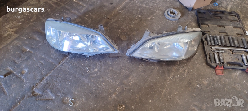 Фар ляв десен Opel Astra G 90 520 877 - 80лв, снимка 1