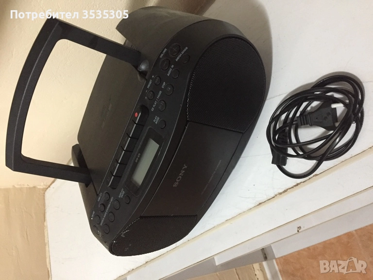РАДИО CD КАСЕТОФОН SONY CFD-S50W, снимка 1