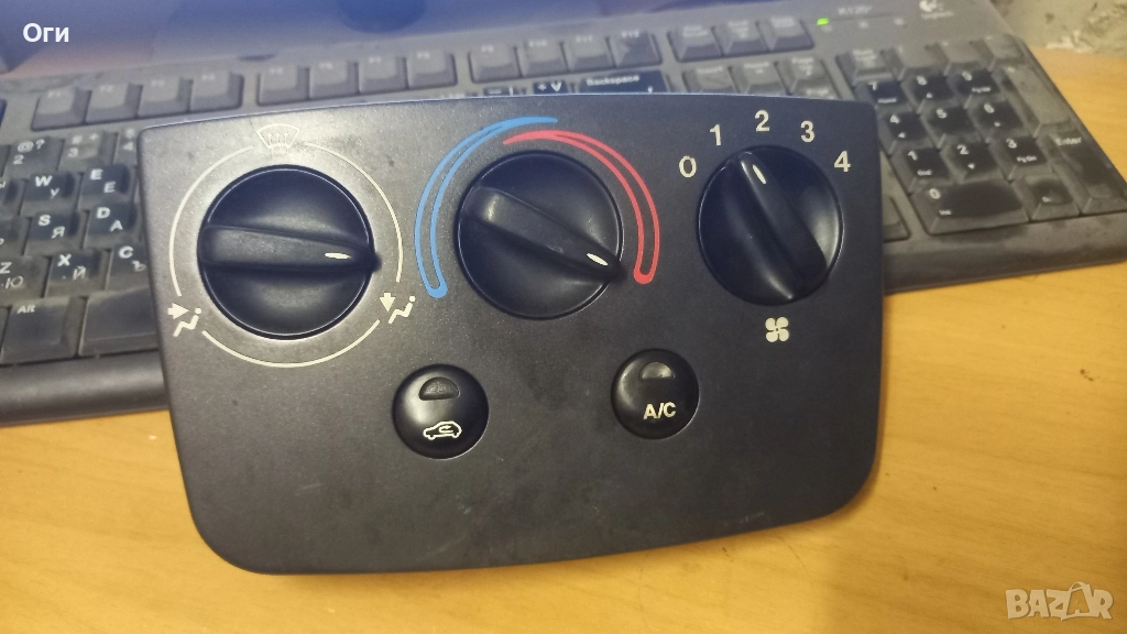 Панел климатик от Форд Фиеста и Пума 96FP19A522FA, снимка 1