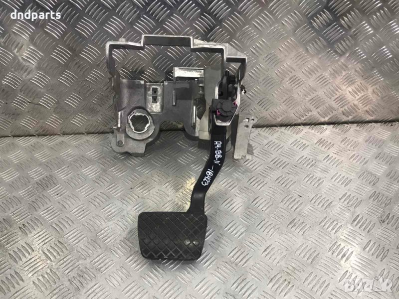 Педал Audi A4,B8,2011г.(автоматик) , снимка 1