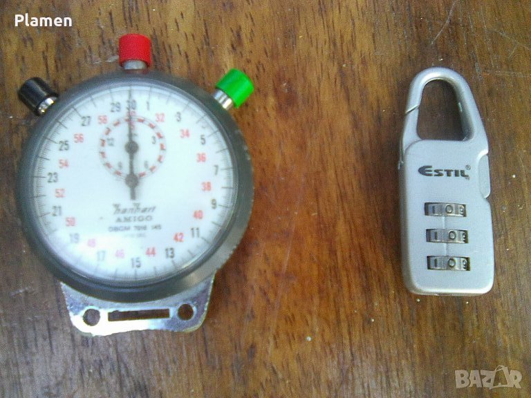 Повреден германски секундомер и катинарче с шифър, снимка 1