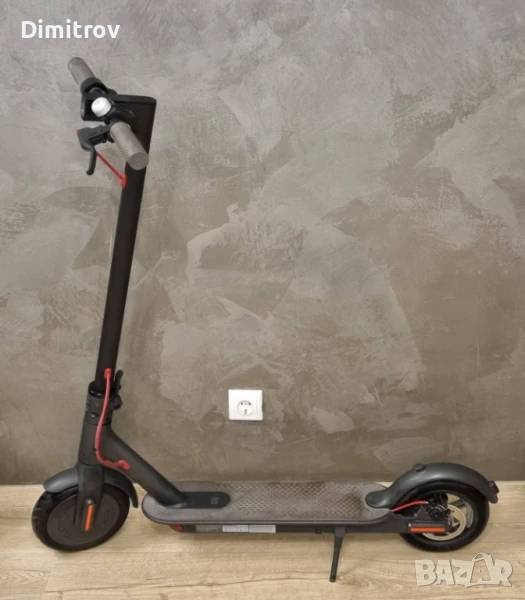 Тротинетка Xiaomi Mi Electric Scooter, снимка 1