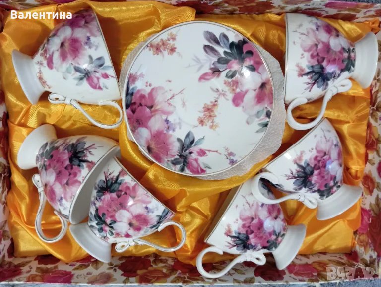 Комплект чаши от костен порцелан, снимка 1