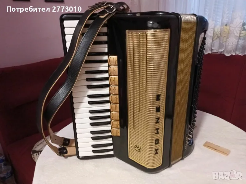 Хонер Пирола 4.р 120 баса, снимка 1