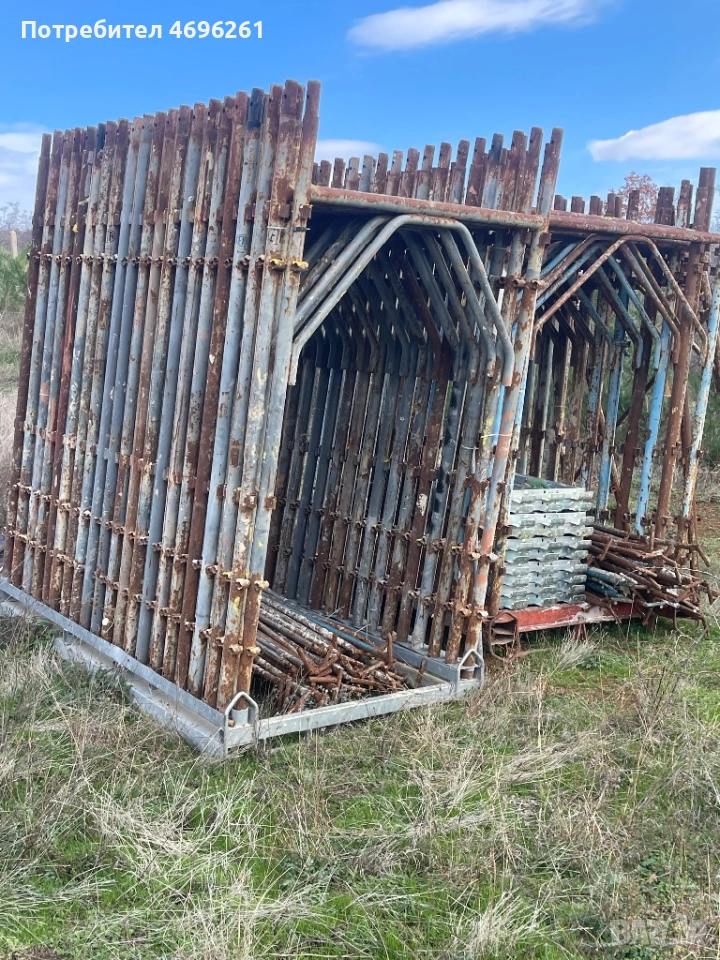 Продавам Италианско бързозглобяемо рамково скеле, снимка 1