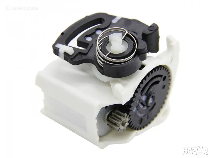 Renault Мотор за заключване на багажник, снимка 1